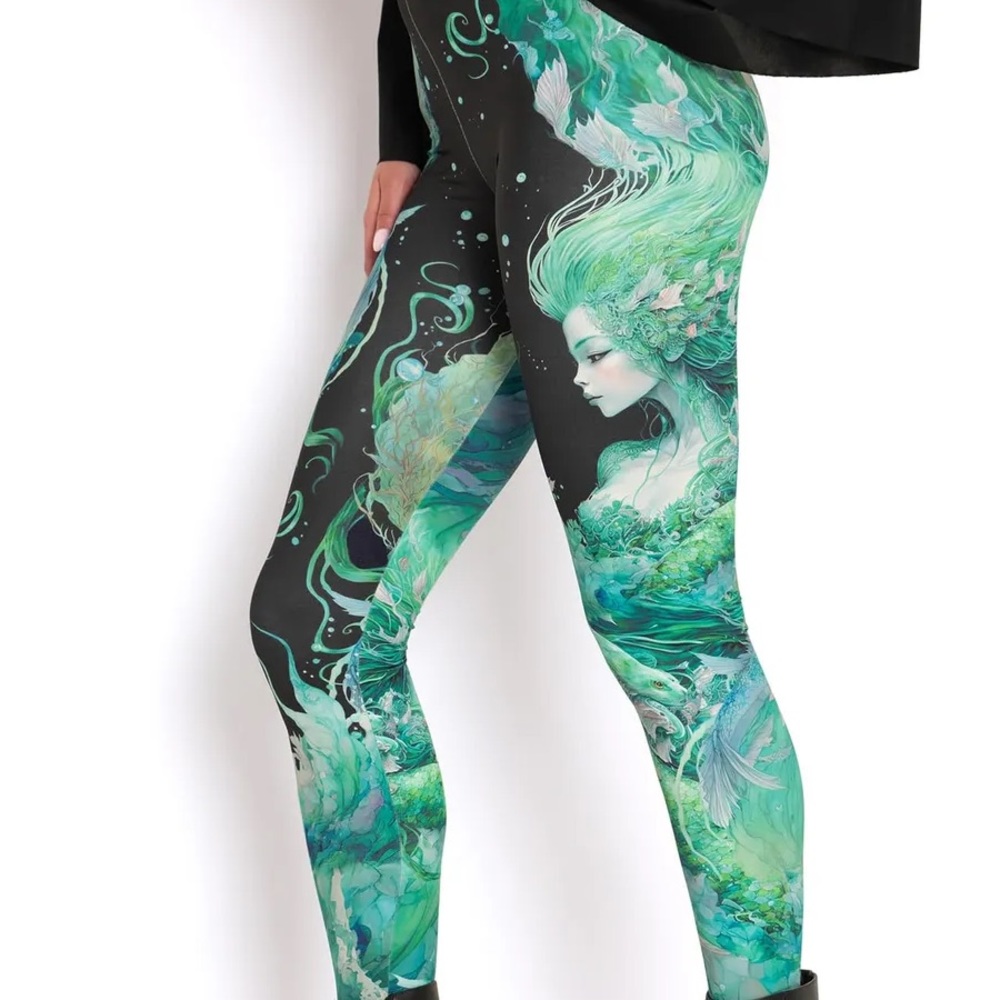 Blackmilk “MERMAID HWMF LEGGINGS - LIMITED” Size Medium M NWT